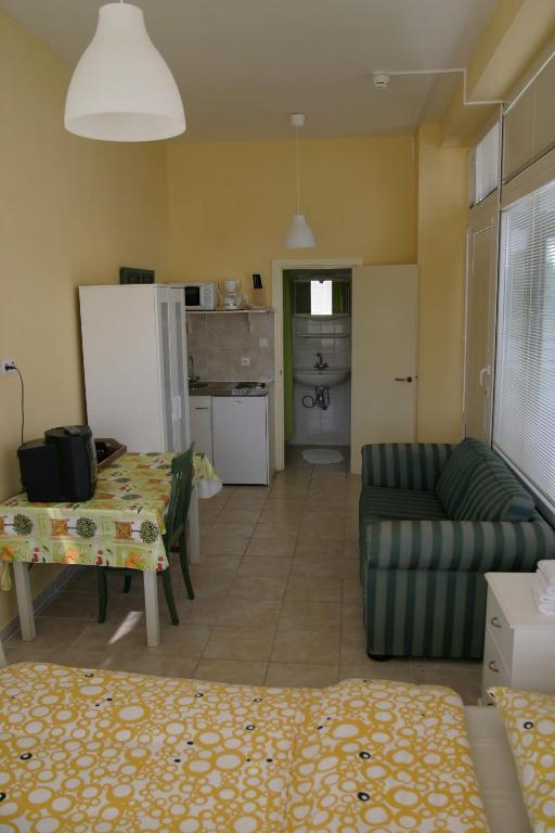 Budget Beach Apartahotel La Haya